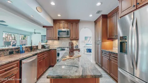 480 Park Avenue Satellite Beach FL 32937