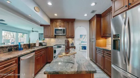 480 Park Avenue Satellite Beach FL 32937
