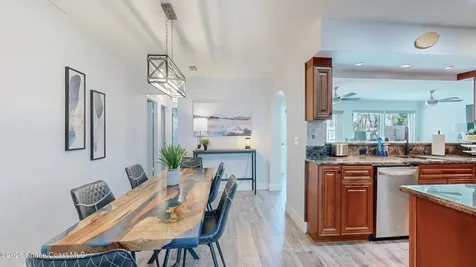480 Park Avenue Satellite Beach FL 32937
