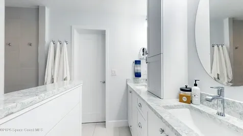 480 Park Avenue Satellite Beach FL 32937