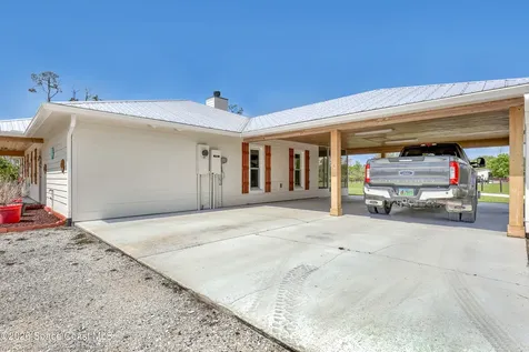 32801 Us Highway 441 Okeechobee FL 34972