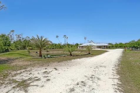 32801 Us Highway 441 Okeechobee FL 34972