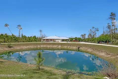 32801 Us Highway 441 Okeechobee FL 34972