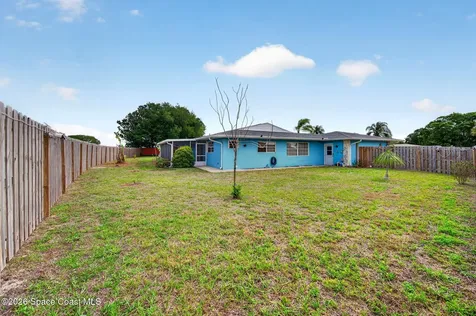 956 Waialae Circle NE Palm Bay FL 32905
