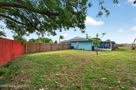 956 Waialae Circle NE Palm Bay FL 32905