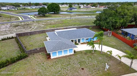 956 Waialae Circle NE Palm Bay FL 32905
