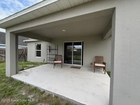 140 Nadell Avenue NW Palm Bay FL 32907
