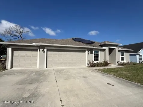 140 Nadell Avenue NW Palm Bay FL 32907