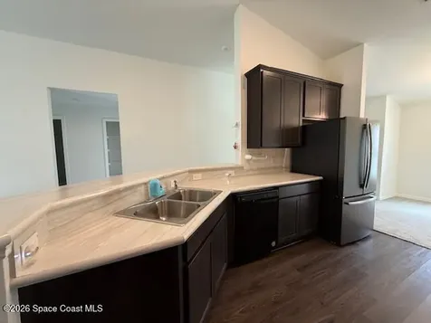 140 Nadell Avenue NW Palm Bay FL 32907
