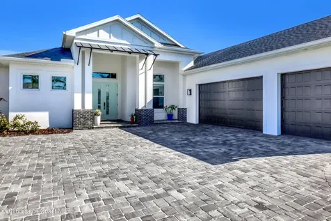 224 Woody Circle Melbourne Beach FL 32951