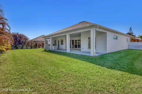 224 Woody Circle Melbourne Beach FL 32951