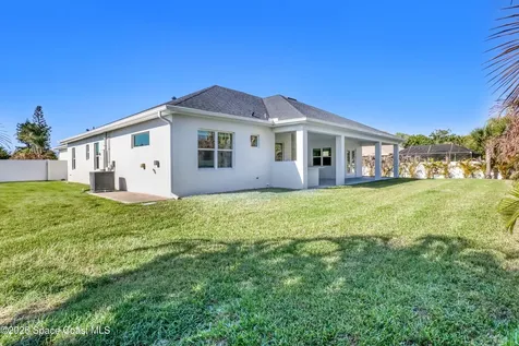 224 Woody Circle Melbourne Beach FL 32951