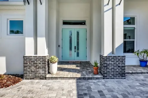 224 Woody Circle Melbourne Beach FL 32951