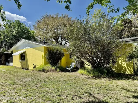 121 Maplewood Drive Titusville FL 32796