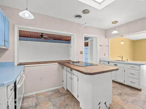 116 Tampa Avenue Indialantic FL 32903