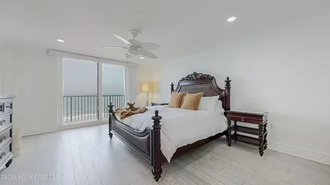 2815 S Atlantic Avenue E Cocoa Beach FL 32931