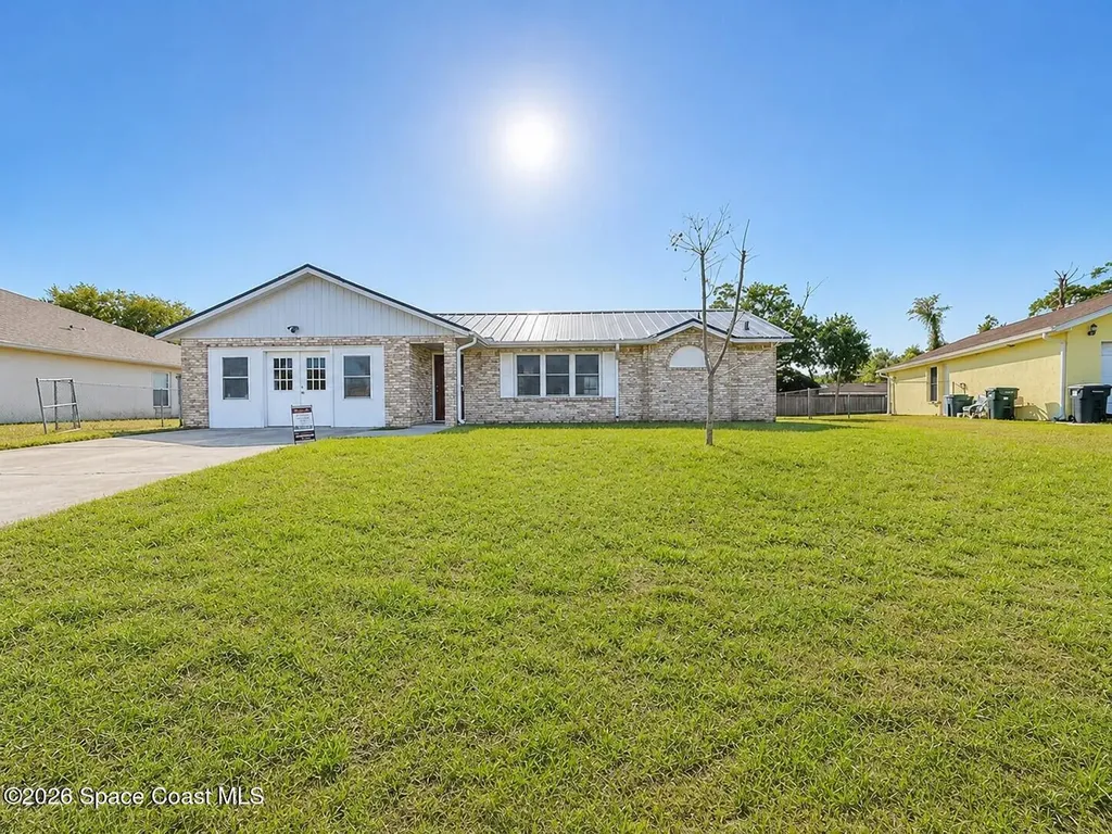 373 Hammock Road SE Palm Bay FL 32909