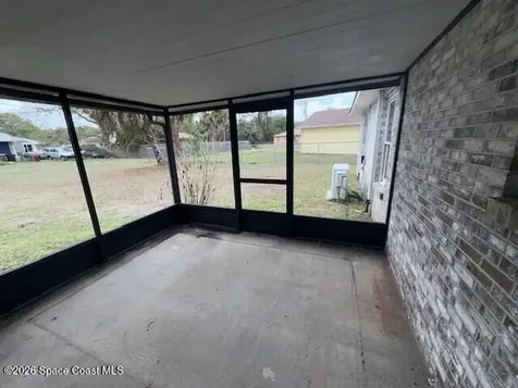 373 Hammock Road SE Palm Bay FL 32909
