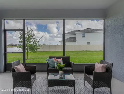 2423 Pinwherry Street NW Palm Bay FL 32907