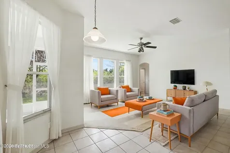 5761 Newbury Circle Melbourne FL 32940
