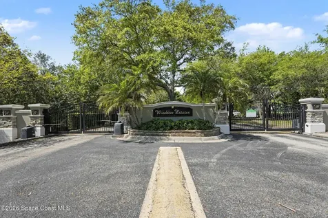5761 Newbury Circle Melbourne FL 32940