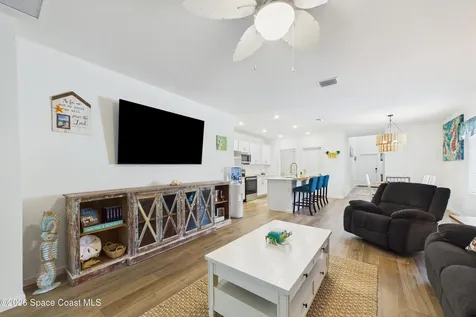 1577 Colebrook Circle SW Palm Bay FL 32908