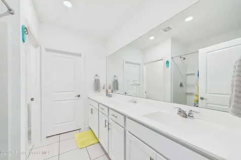 1577 Colebrook Circle SW Palm Bay FL 32908