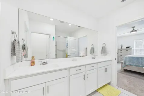 1577 Colebrook Circle SW Palm Bay FL 32908