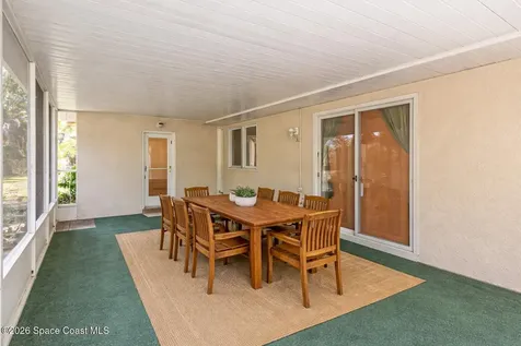 693 W Pine Road Melbourne Village FL 32904