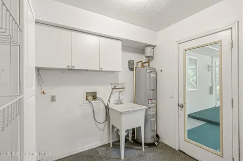 693 W Pine Road Melbourne Village FL 32904