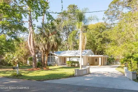 693 W Pine Road Melbourne Village FL 32904