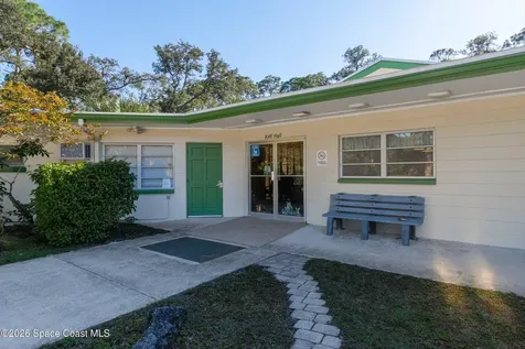 693 W Pine Road Melbourne Village FL 32904
