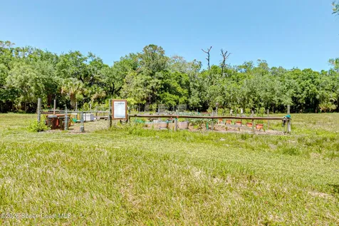 693 W Pine Road Melbourne Village FL 32904