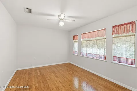 693 W Pine Road Melbourne Village FL 32904