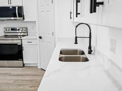 2829 Warren Street Mims FL 32754