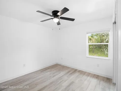 2829 Warren Street Mims FL 32754