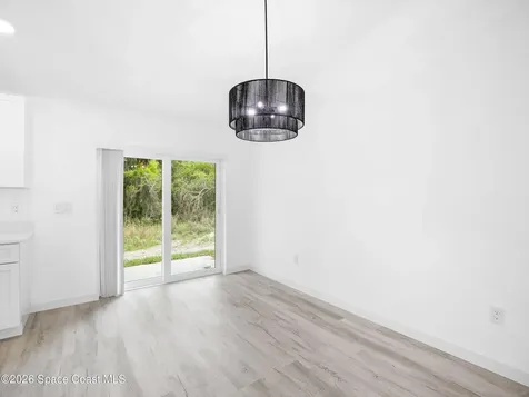 2829 Warren Street Mims FL 32754