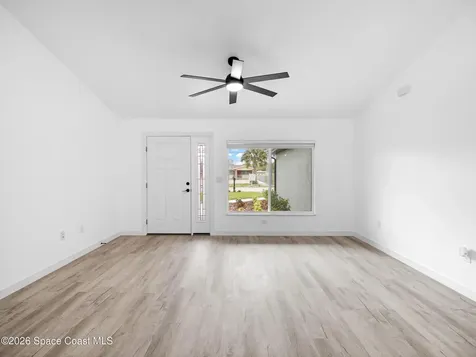 2829 Warren Street Mims FL 32754
