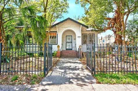 1318 S Park Avenue Sanford FL 32771