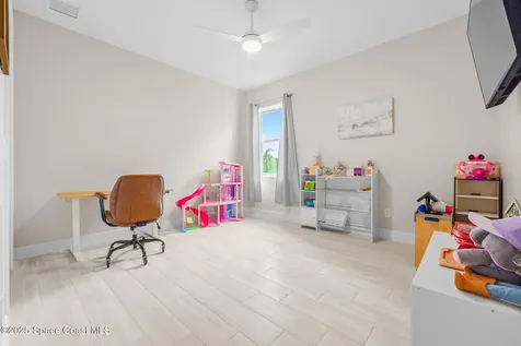 8563 Catalissa Avenue Melbourne FL 32940
