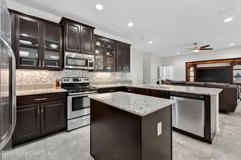 509 Easton Forest Circle SE Palm Bay FL 32909