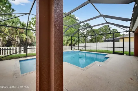 509 Easton Forest Circle SE Palm Bay FL 32909