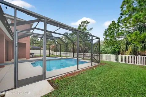 509 Easton Forest Circle SE Palm Bay FL 32909