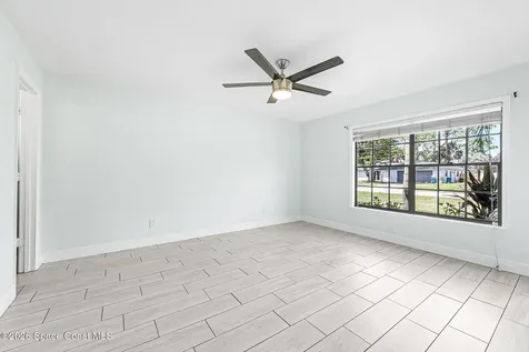 313 Harvey Avenue NE Palm Bay FL 32907