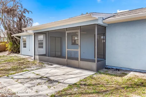 313 Harvey Avenue NE Palm Bay FL 32907