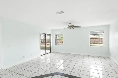 313 Harvey Avenue NE Palm Bay FL 32907