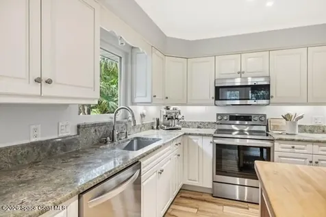1240 40th Avenue SW Vero Beach FL 32968