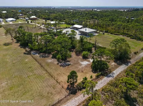 4220 Pinetree Boulevard St James City FL 33956