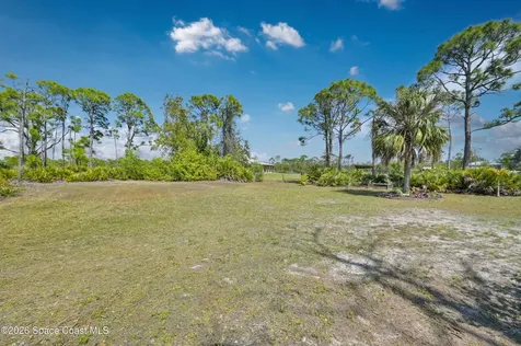 4220 Pinetree Boulevard St James City FL 33956