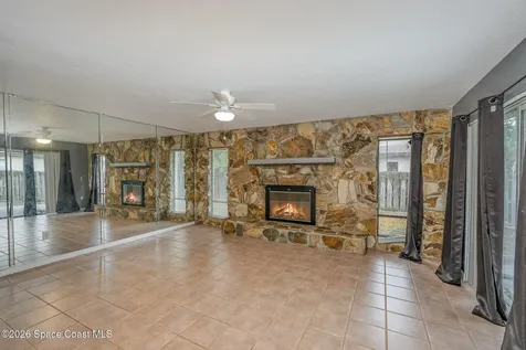 696 Las Palmas Way Melbourne FL 32940
